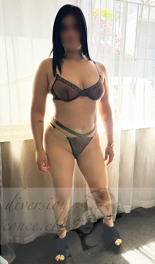 Camila 6